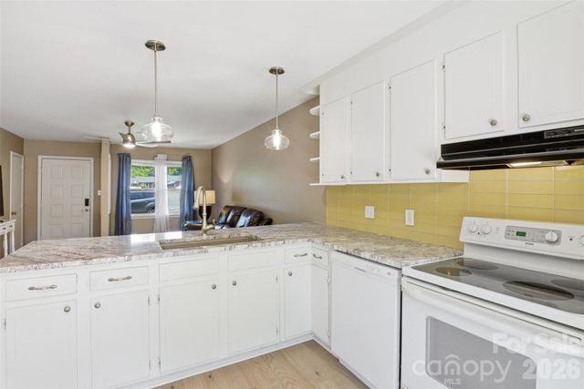 137 Glenwood Drive D, Rock Hill, SC 29732