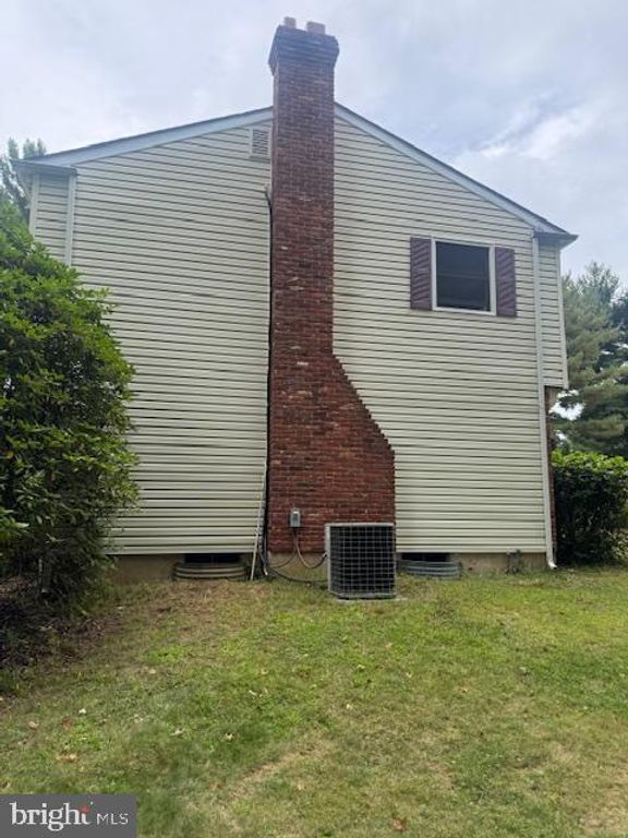 415 NEW RD, Southampton, PA 18966