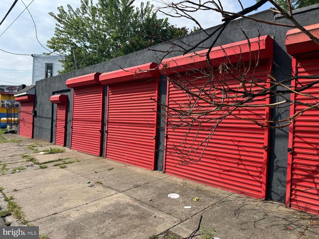 1912 WAKELING ST, Philadelphia, PA 19124