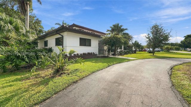3202 Harrison St 0, Hollywood, FL 33021