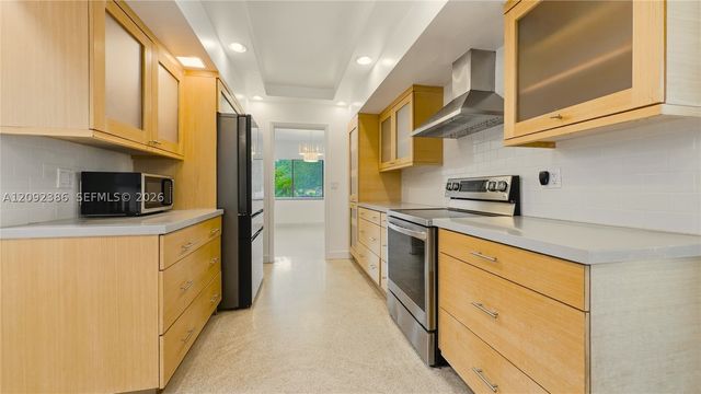 3202 Harrison St 0, Hollywood, FL 33021