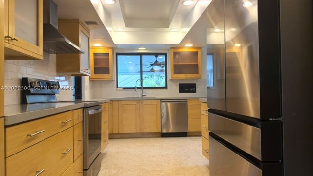 3202 Harrison St 0, Hollywood, FL 33021