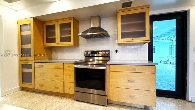 3202 Harrison St 0, Hollywood, FL 33021