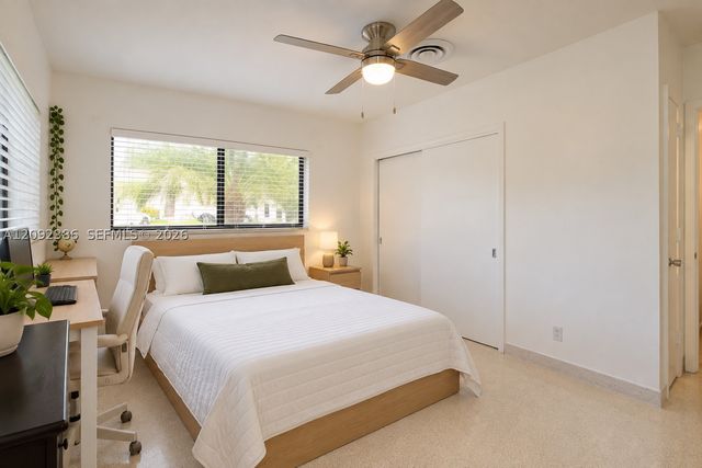 3202 Harrison St 0, Hollywood, FL 33021