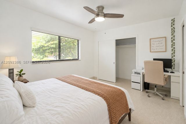 3202 Harrison St 0, Hollywood, FL 33021