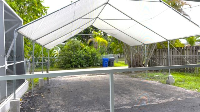3202 Harrison St 0, Hollywood, FL 33021