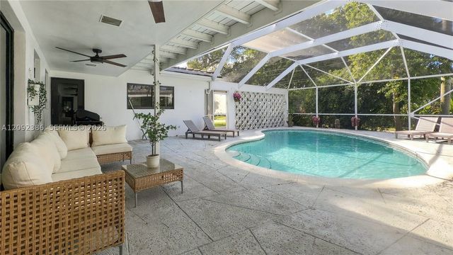3202 Harrison St 0, Hollywood, FL 33021