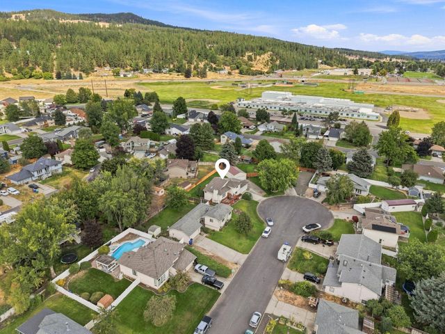 14921 E Summerfield Ct, Spokane Valley, WA 99216