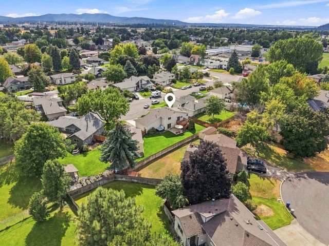 14921 E Summerfield Ct, Spokane Valley, WA 99216
