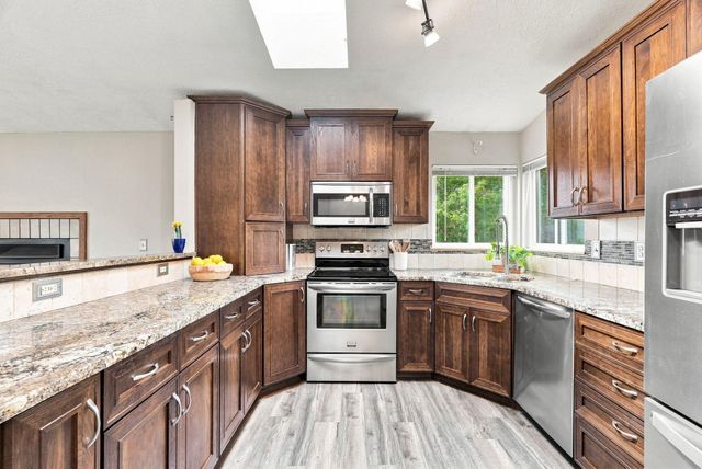 14921 E Summerfield Ct, Spokane Valley, WA 99216