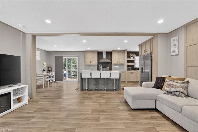245 Hw Phillips Road, Lexington, NC 27295