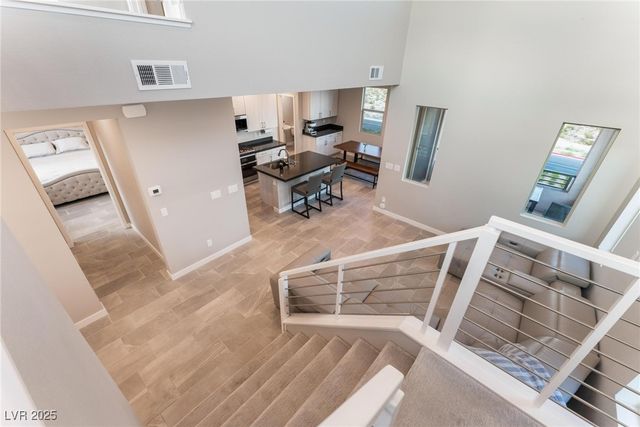 654 Amethyst Point Way, Las Vegas, NV 89138