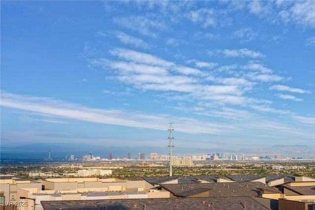 654 Amethyst Point Way, Las Vegas, NV 89138