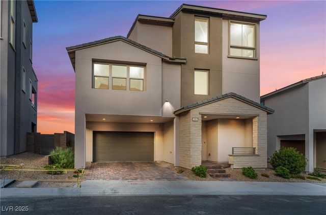 654 Amethyst Point Way, Las Vegas, NV 89138