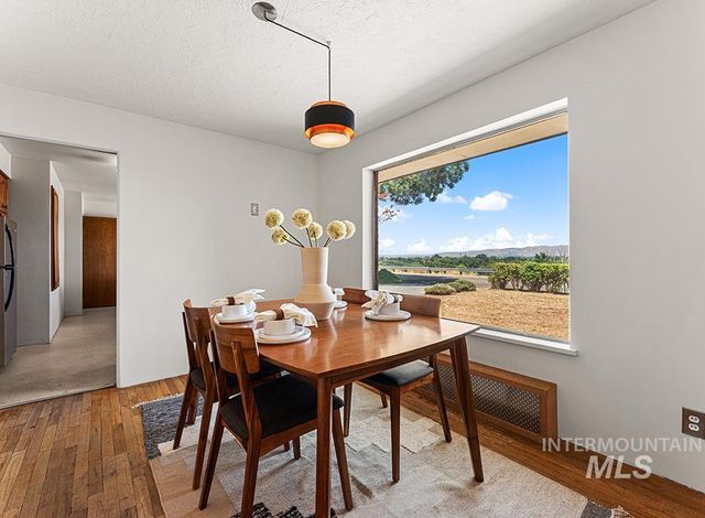 3603 W Crescent Rim Dr, Boise, ID 83706