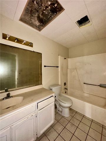 4821 Meadow Vale Cir, Corpus Christi, TX 78413