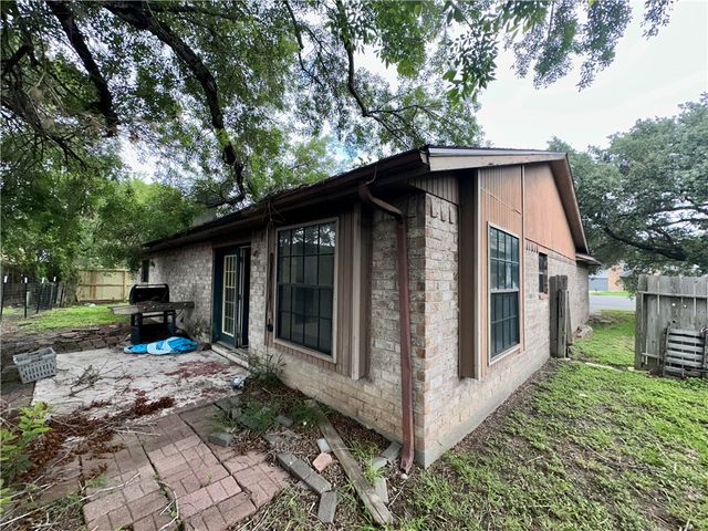 4821 Meadow Vale Cir, Corpus Christi, TX 78413