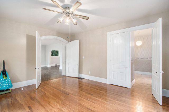 301 Hanover Street, Concord Vllg, MI 49237