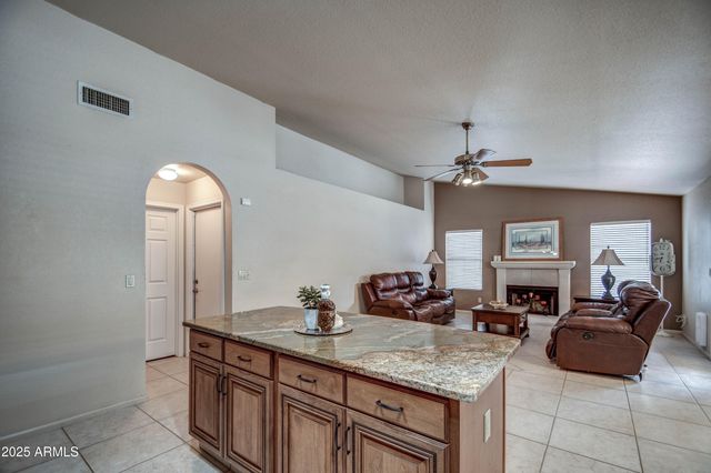 8852 S ASH Avenue, Tempe, AZ 85284