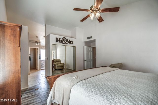 8852 S ASH Avenue, Tempe, AZ 85284