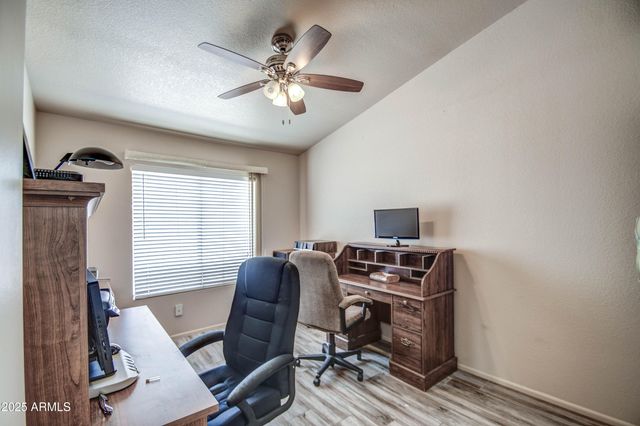 8852 S ASH Avenue, Tempe, AZ 85284