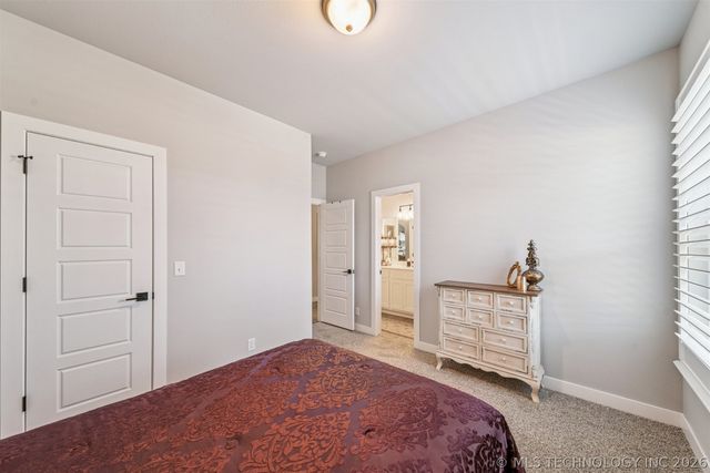 7407 S Walnut Avenue, Broken Arrow, OK 74011