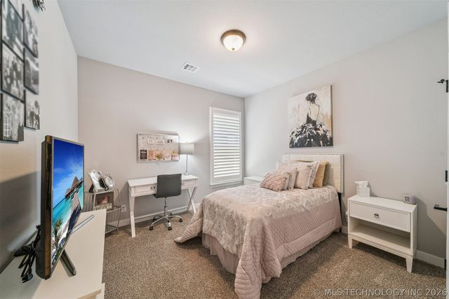 7407 S Walnut Avenue, Broken Arrow, OK 74011