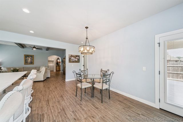 7407 S Walnut Avenue, Broken Arrow, OK 74011