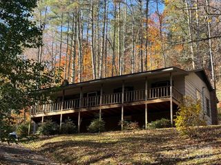 82 Merry Cove Road, Sylva, NC 28779