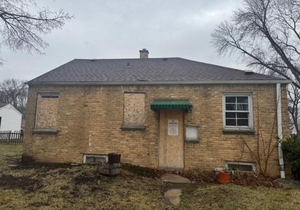 4661 N 21st STREET, Milwaukee, WI 53209