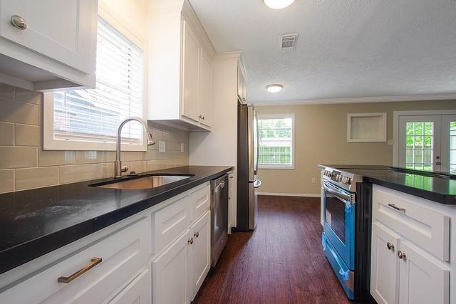 4205 Ember Lane, Deer Park, TX 77536