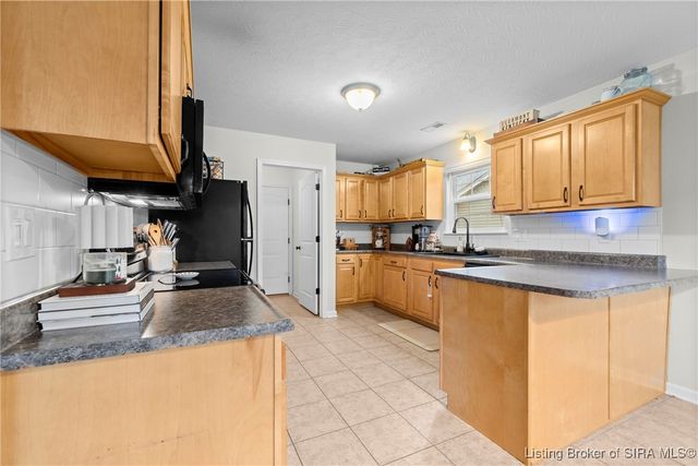 2031 Snyder Drive, Jeffersonville, IN 47130