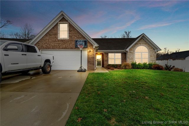 2031 Snyder Drive, Jeffersonville, IN 47130