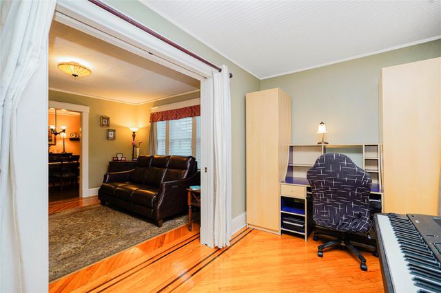 260 Clawson Street, Staten Island, NY 10306