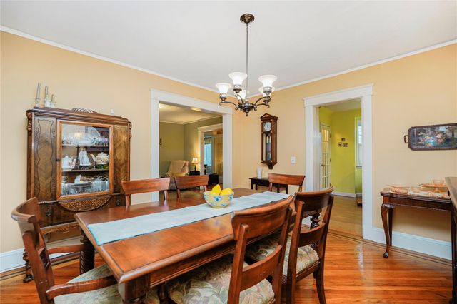 260 Clawson Street, Staten Island, NY 10306