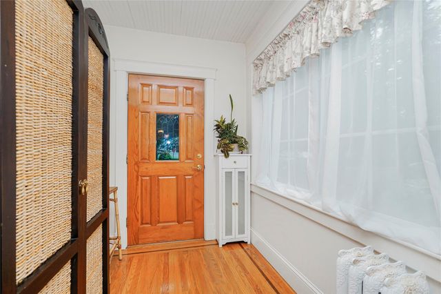 260 Clawson Street, Staten Island, NY 10306