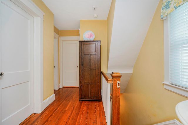 260 Clawson Street, Staten Island, NY 10306