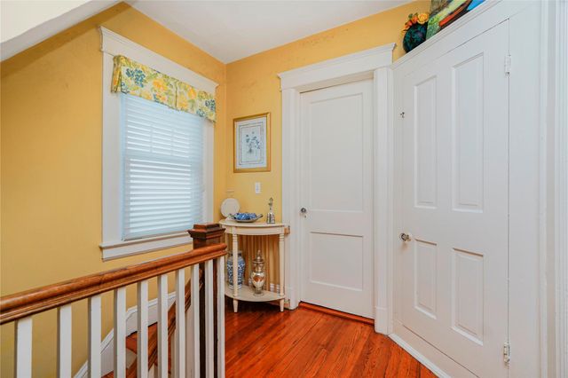 260 Clawson Street, Staten Island, NY 10306