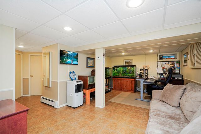 260 Clawson Street, Staten Island, NY 10306