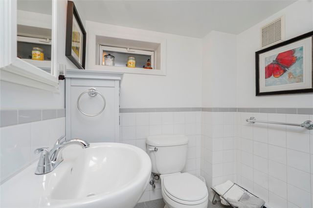 260 Clawson Street, Staten Island, NY 10306