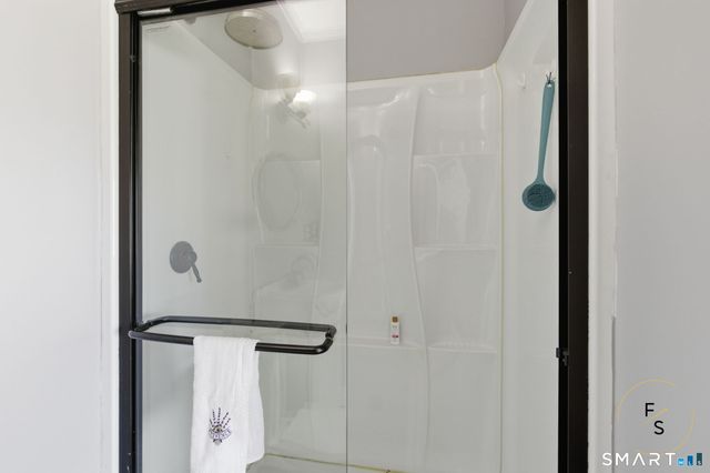 57 Concord Circle, Wethersfield, CT 06109