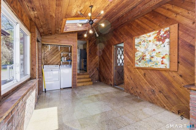 57 Concord Circle, Wethersfield, CT 06109