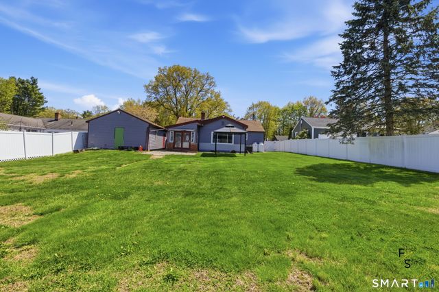 57 Concord Circle, Wethersfield, CT 06109