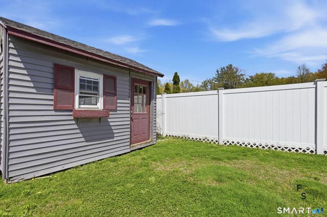 57 Concord Circle, Wethersfield, CT 06109