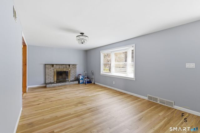 57 Concord Circle, Wethersfield, CT 06109