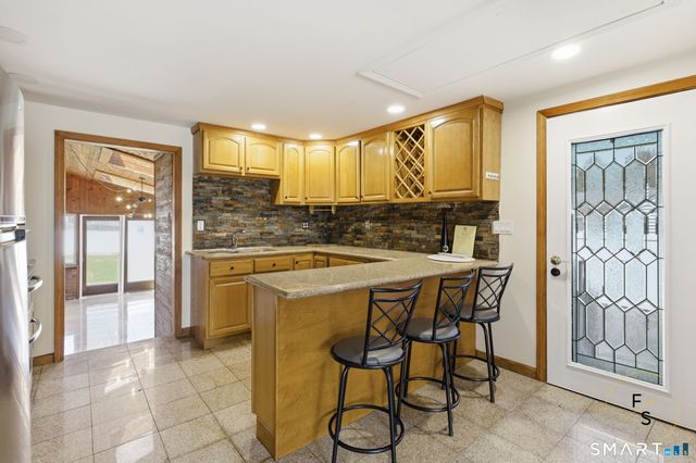 57 Concord Circle, Wethersfield, CT 06109