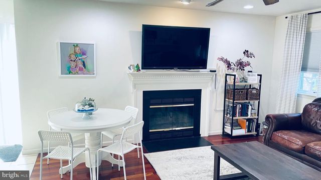 1514 ISAACS CT, Ambler, PA 19002