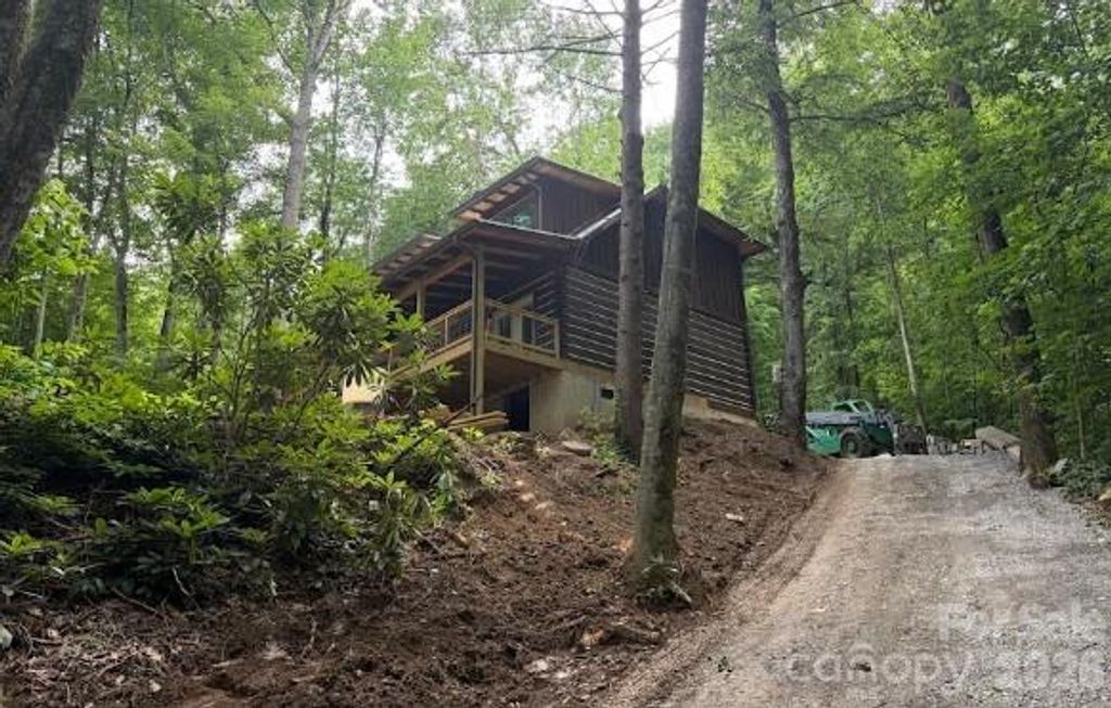 5 Marion Drive, Maggie Valley, NC 28751