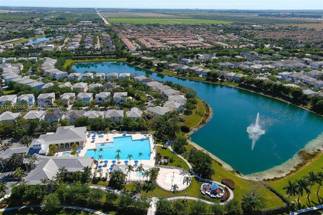 230 SE 29th Avenue 21, Homestead, FL 33033