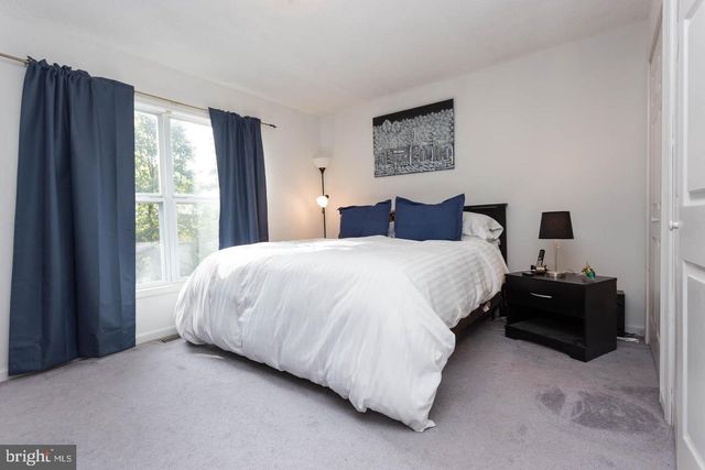 10411 FOREST HILL CT, Fredericksburg, VA 22408